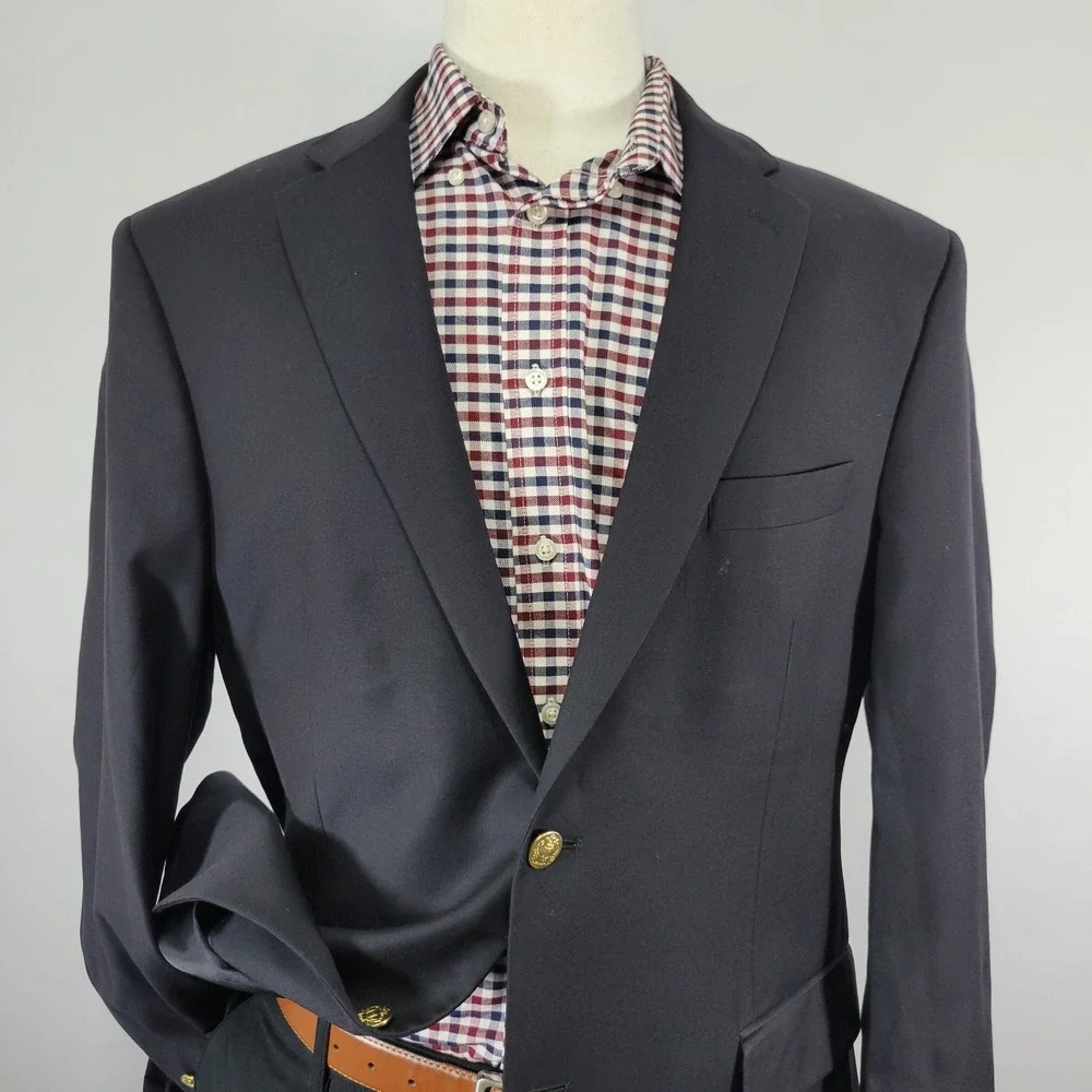 JOS A BANK Signature Men's‎ Sport Coat Blazer Two Button Navy Wool Size 43R